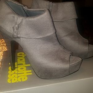 Womens boots
